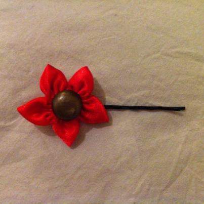 Barette Rouge Satin